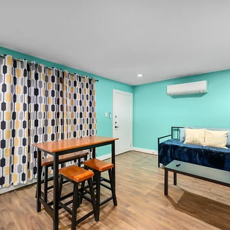 1-Bedroom Haven In Murworth, Close To Medical Center Houston Exterior photo
