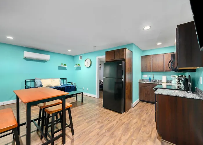 1-Bedroom Haven In Murworth, Close To Medical Center