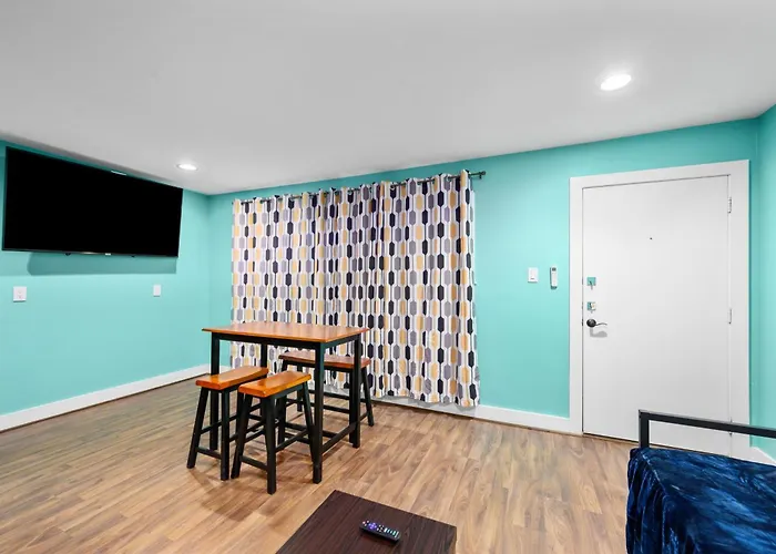 1-Bedroom Haven In Murworth, Close To Medical Center